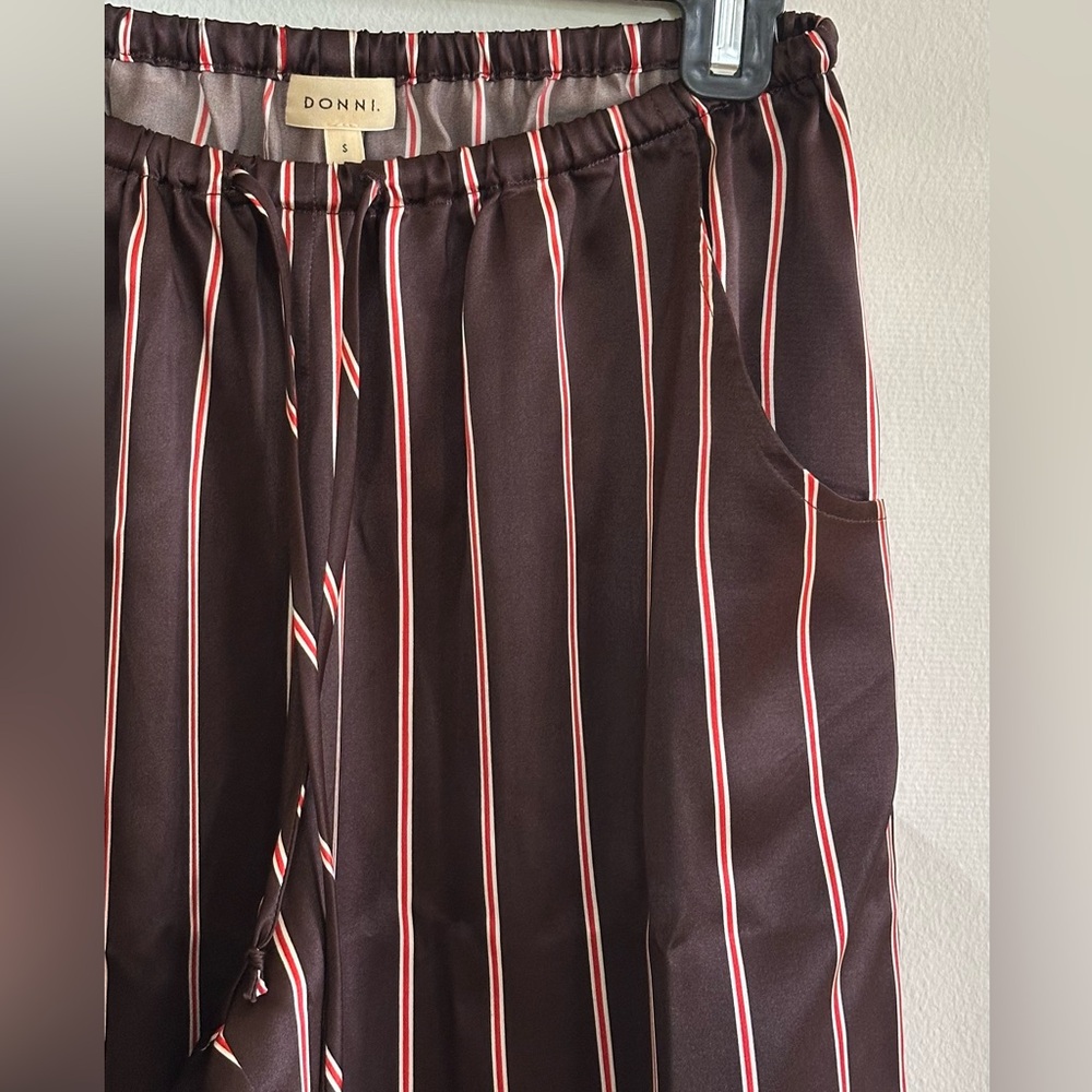 DONNI. Brown Wide-Leg Pants with Pink Stripes - Picture 3 of 5